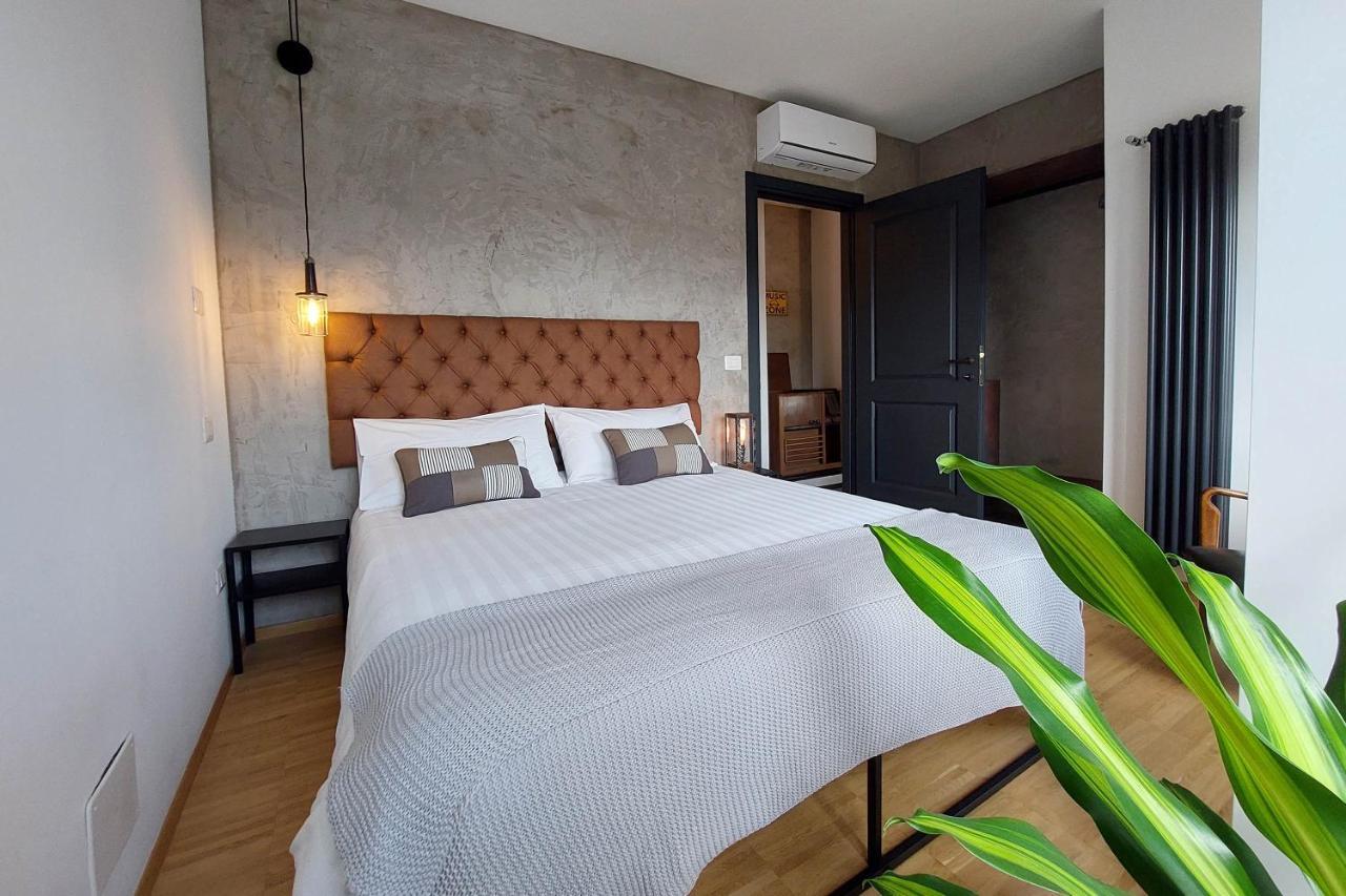 Appartement Ych-trilocale Stile Industriale Rome